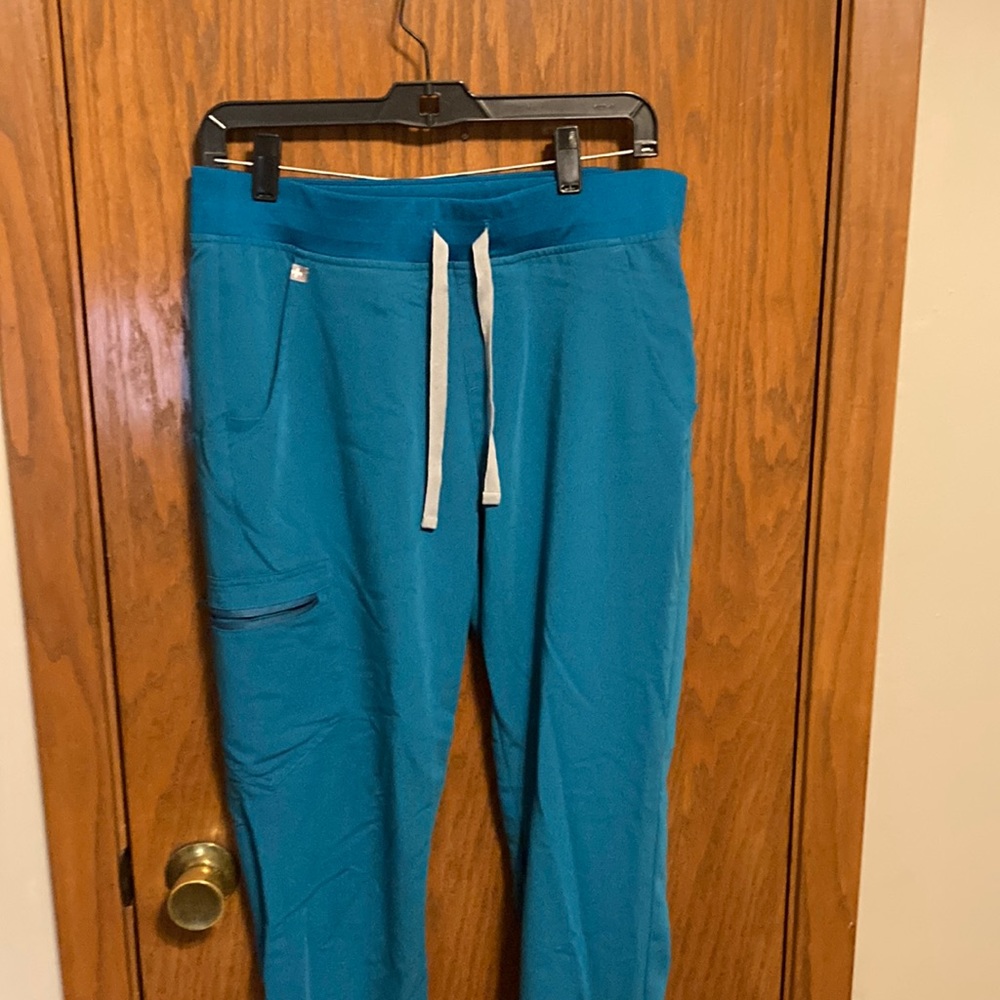 Figs scrubs pant